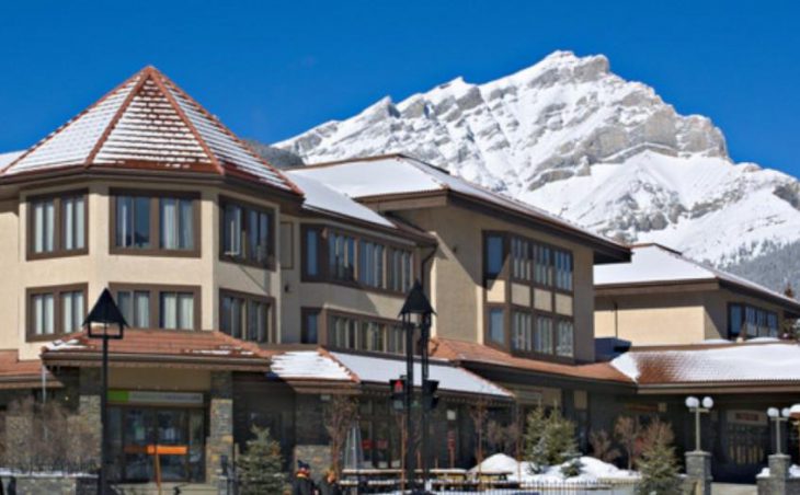 Elk & Avenue Hotel in Banff , Canada image 5 